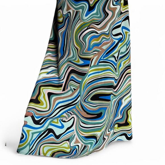Bar III Women's Abstract swirl print midi skirt, Size 14W - Picture 3 of 7